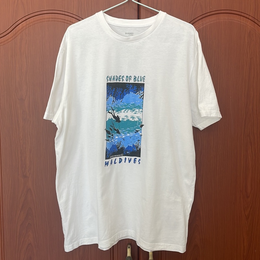 Maldives tee - Picture 5 of 15